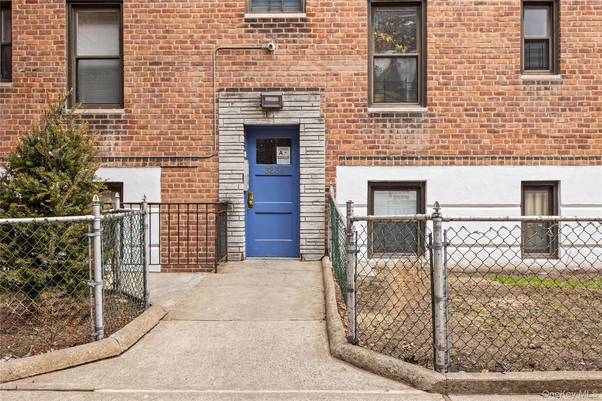 Coop Barker  Bronx, NY 10467, MLS-983838-3