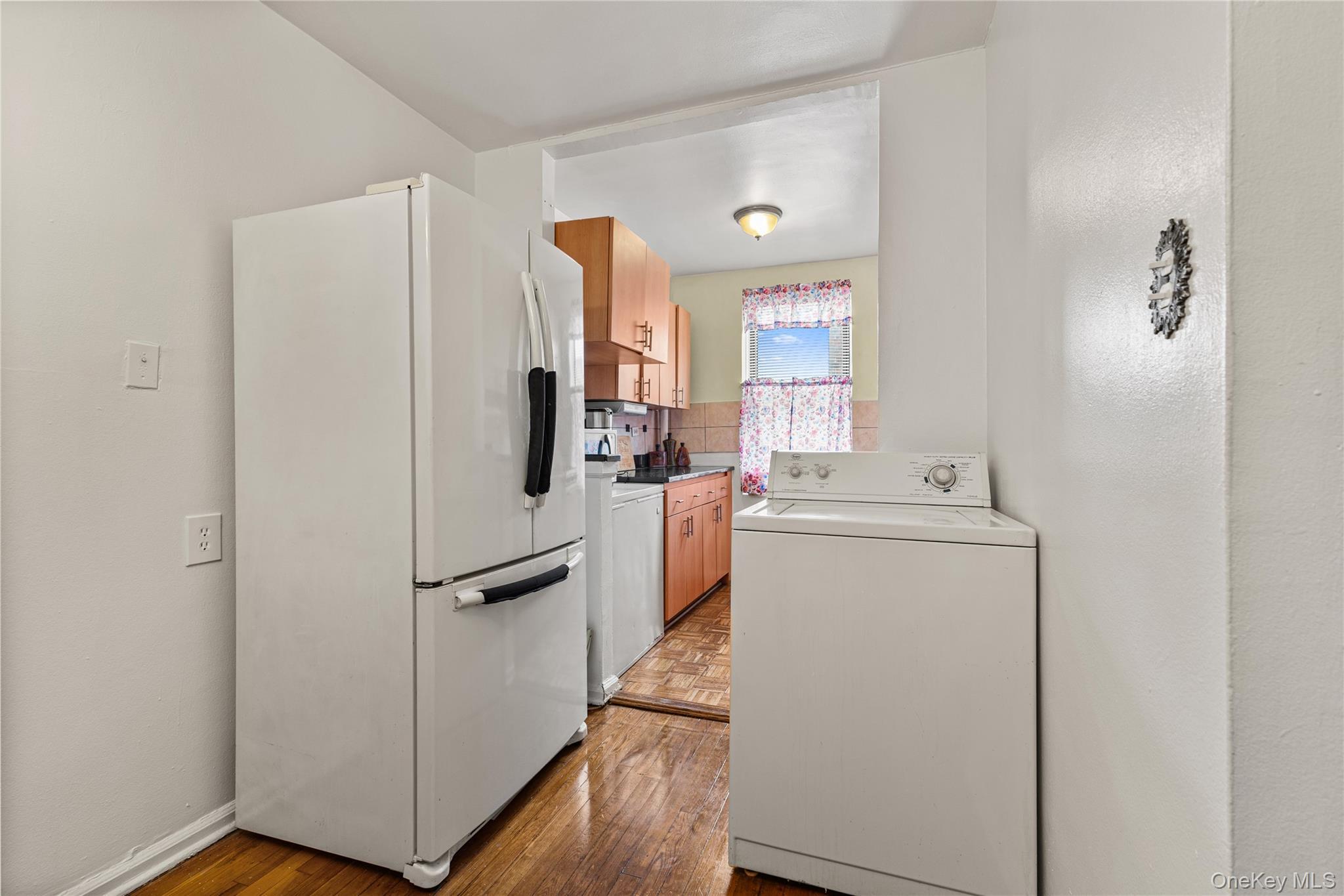 Coop Barker  Bronx, NY 10467, MLS-983838-8