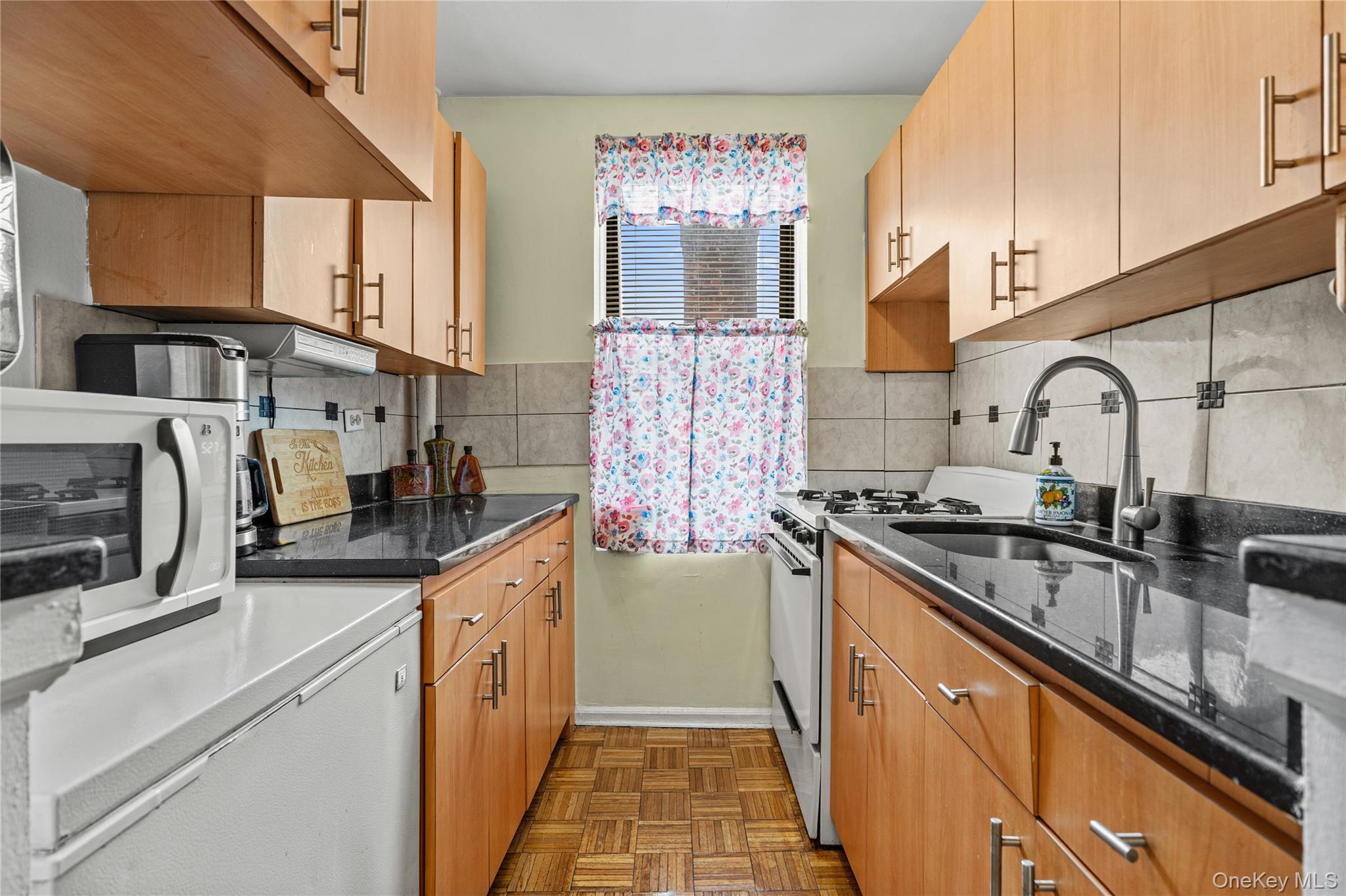 Coop Barker  Bronx, NY 10467, MLS-983838-9