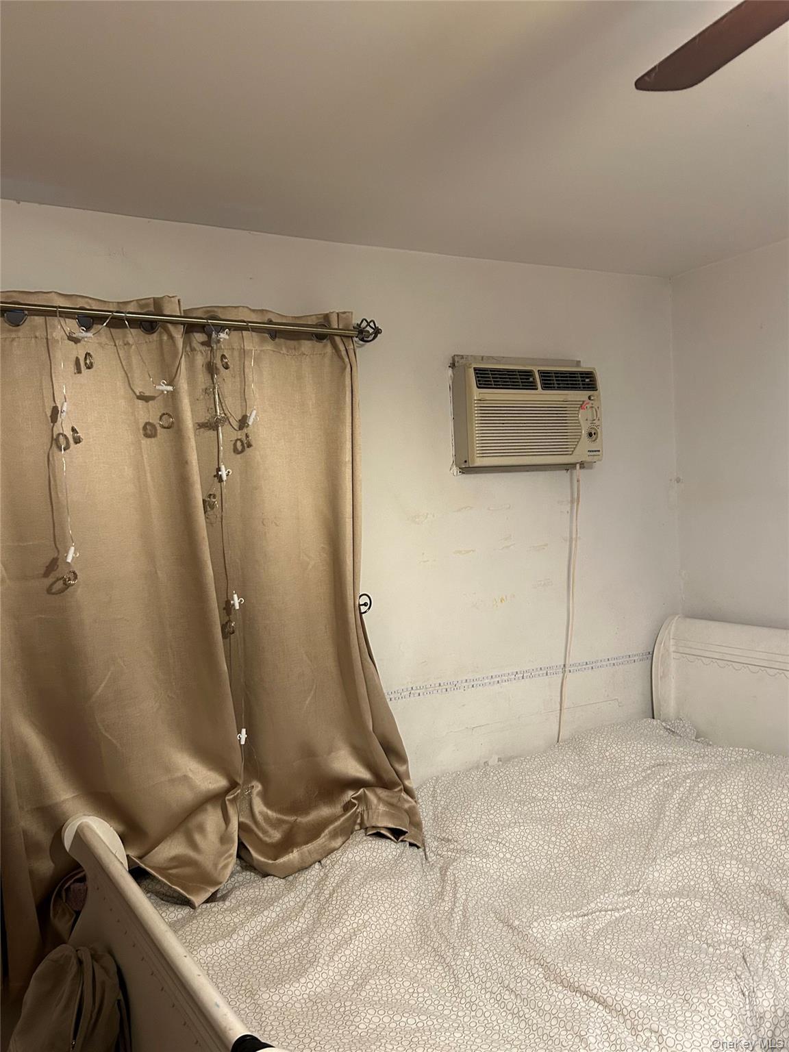 Single Family Nansen Street Queens, NY 11375, MLS-983853-4