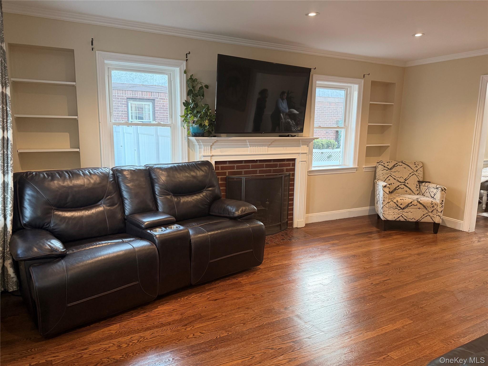 Single Family Crowell  Nassau County, NY 11550, MLS-983858-7