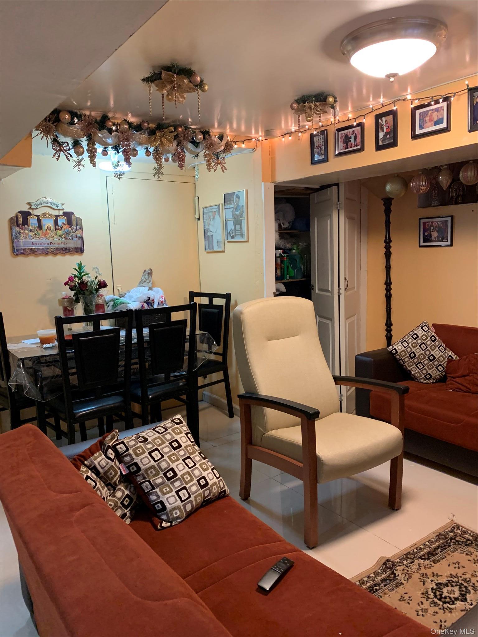 Single Family 103 Street Queens, NY 11368, MLS-983859-18