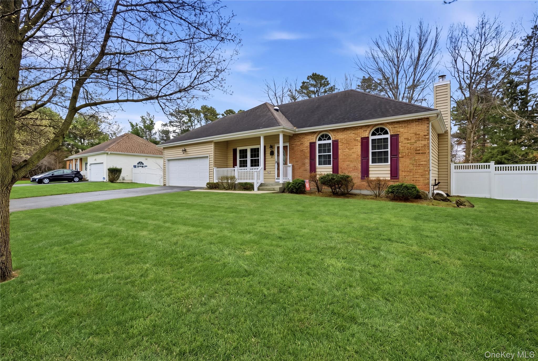 Single Family Timber Ridge  Suffolk County, NY 11727, MLS-983884-2