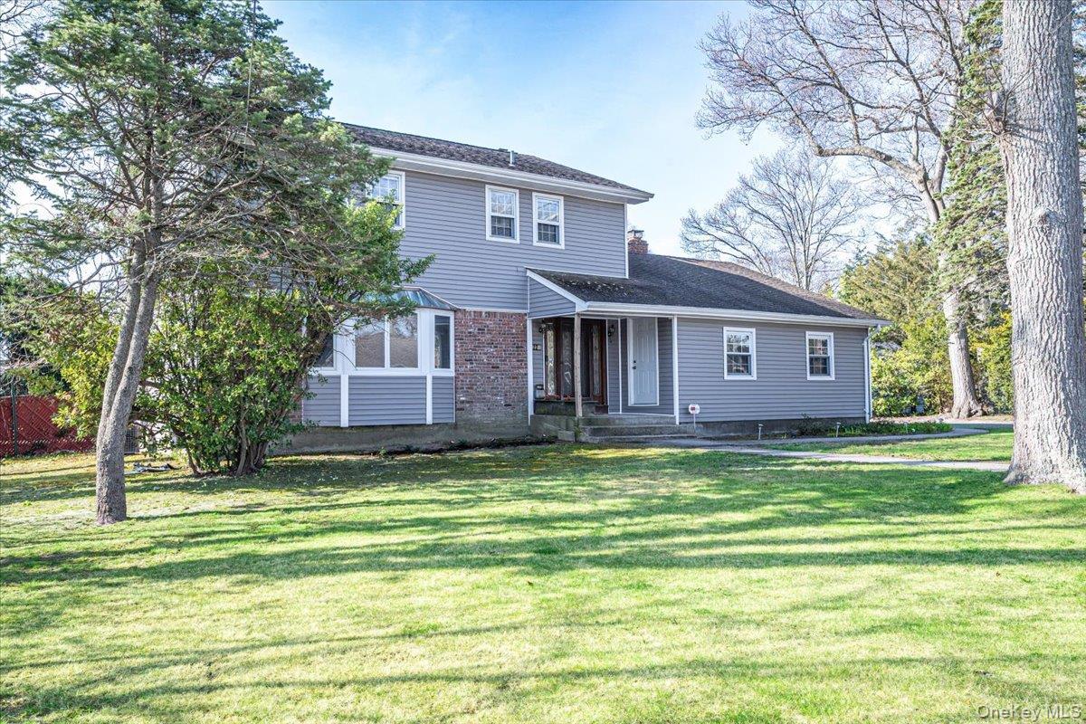 Single Family Oak  Suffolk County, NY 11715, MLS-983895-39