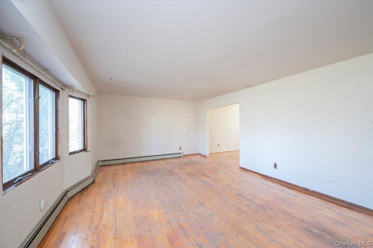 Single Family Oak  Suffolk County, NY 11715, MLS-983895-5