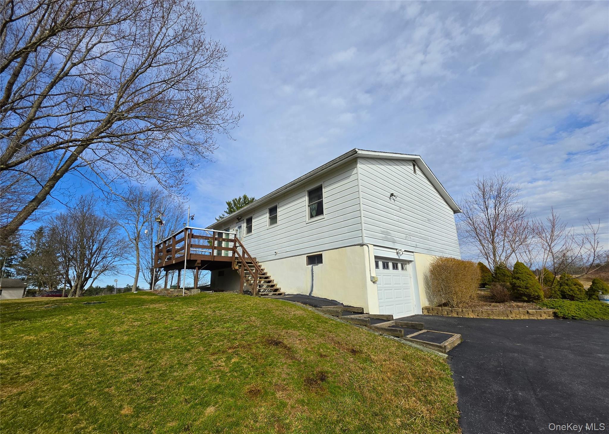 Single Family Pucky Huddle  Sullivan County, NY 12720, MLS-983902-13