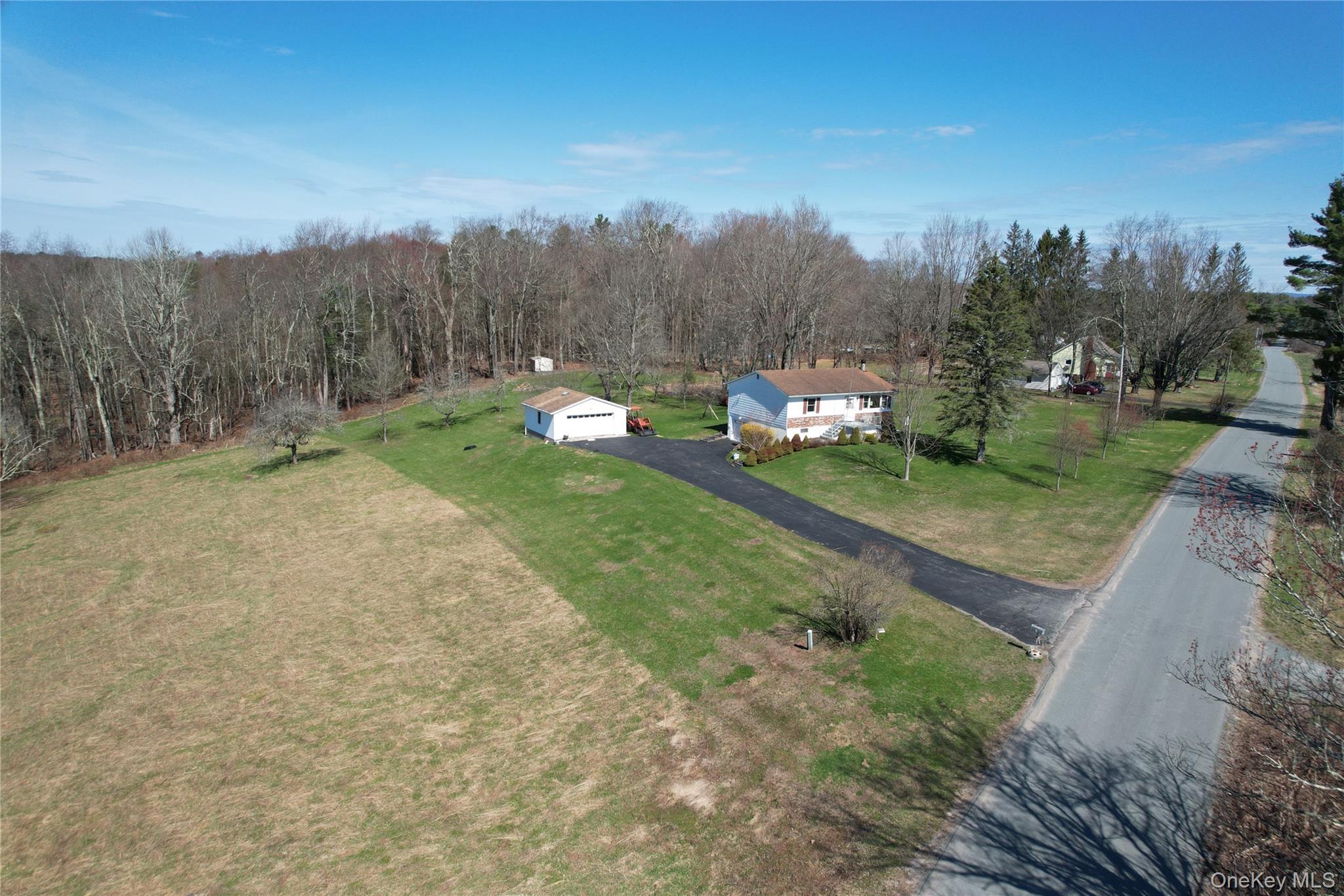 Single Family Pucky Huddle  Sullivan County, NY 12720, MLS-983902-6