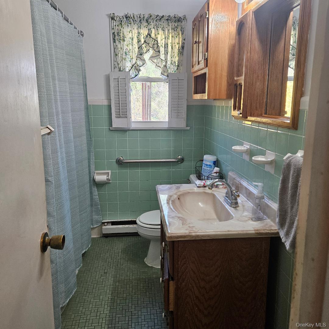 Single Family Wildwood  Dutchess County, NY 12603, MLS-983907-22