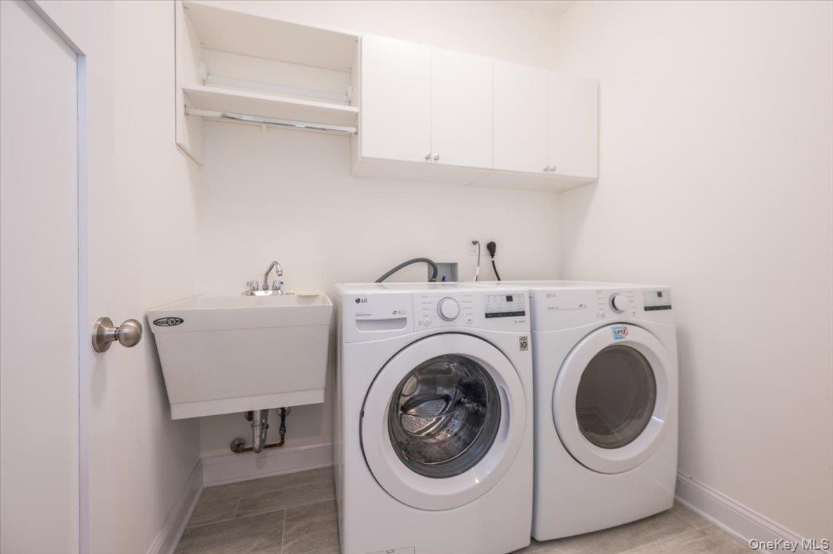 Condo Spring Meadow  Westchester County, NY 10589, MLS-983916-20