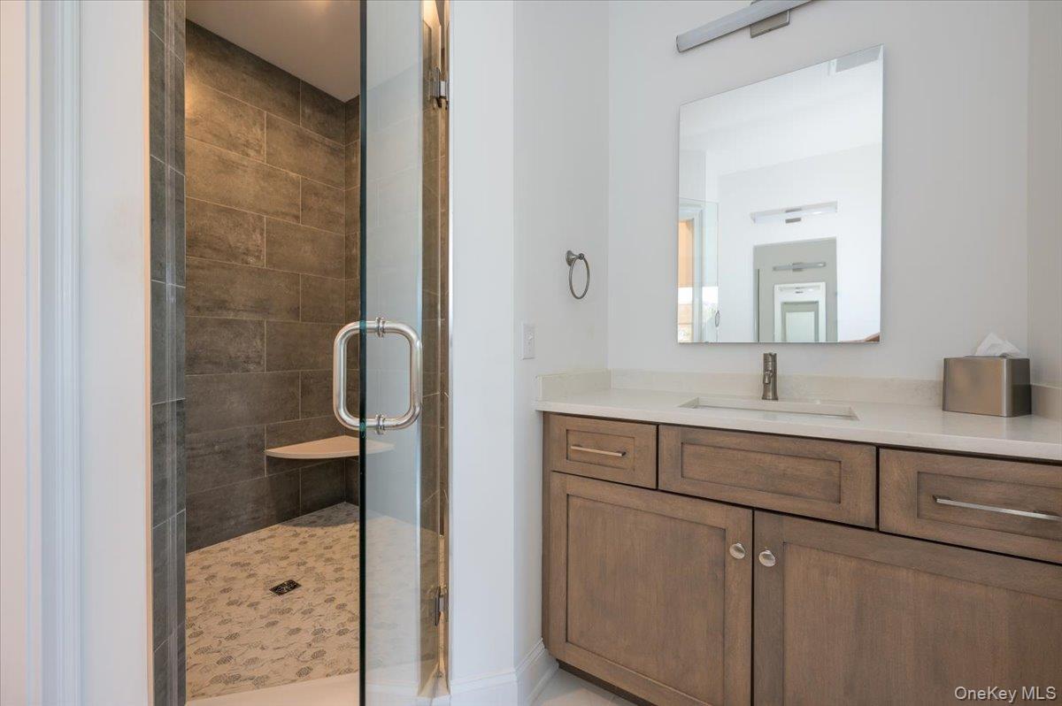 Condo Spring Meadow  Westchester County, NY 10589, MLS-983916-25