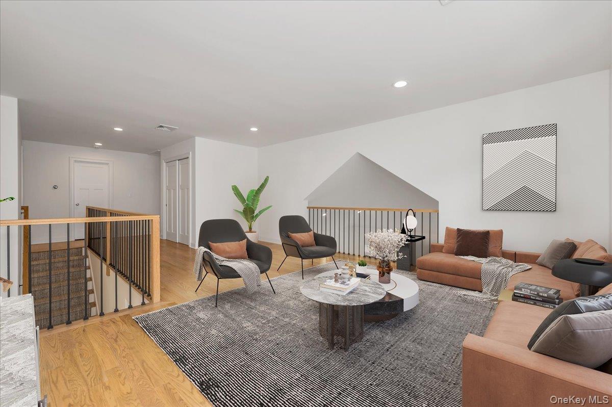 Condo Spring Meadow  Westchester County, NY 10589, MLS-983916-28