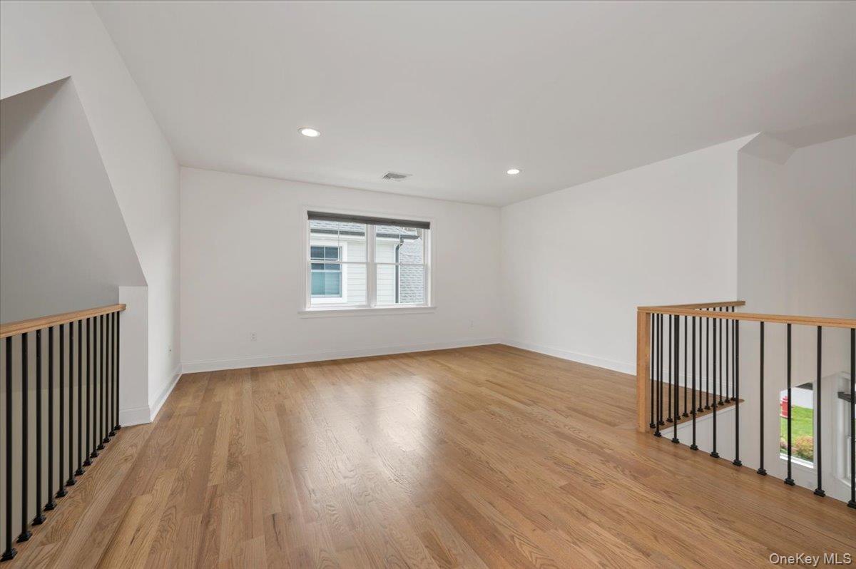 Condo Spring Meadow  Westchester County, NY 10589, MLS-983916-30