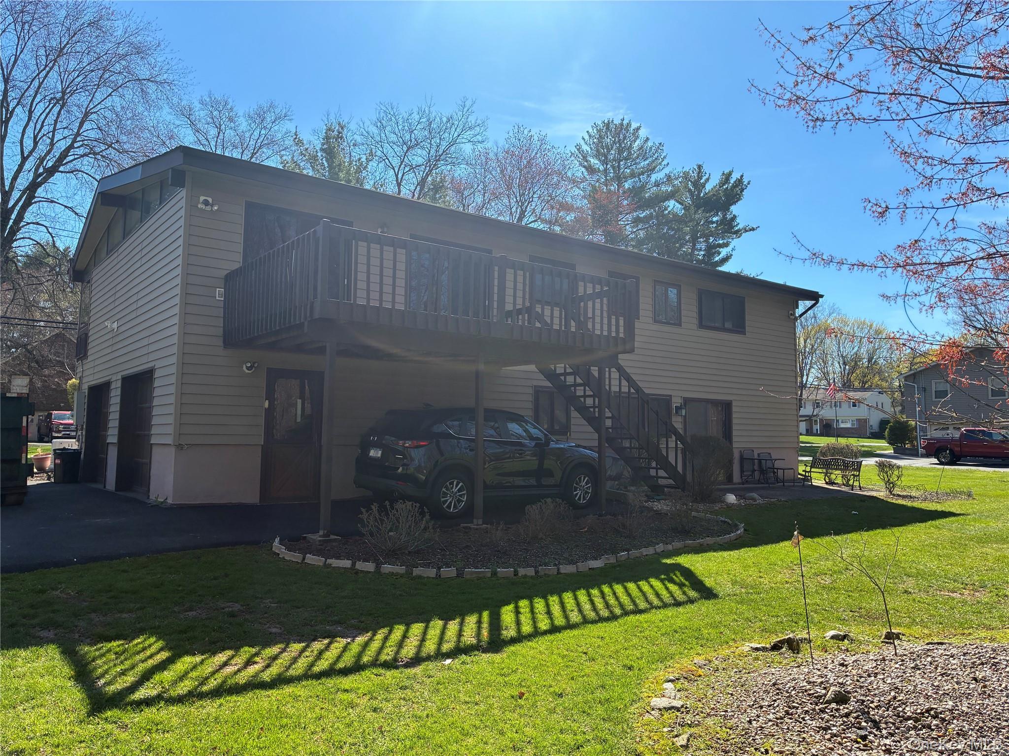 Single Family Goebel  Rockland County, NY 10956, MLS-983917-3