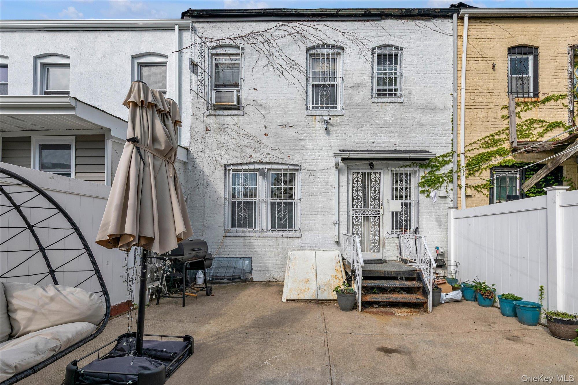 Single Family 200th  Queens, NY 11412, MLS-983934-11
