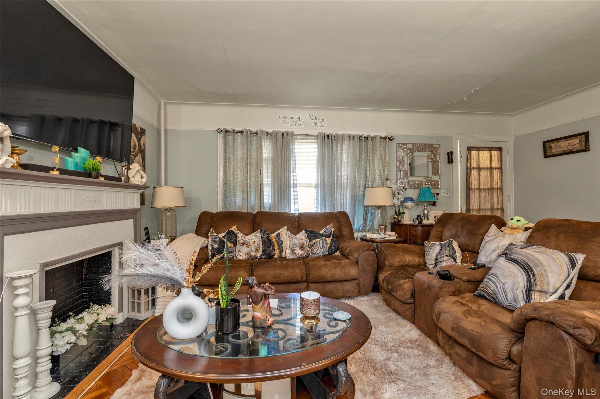 Single Family 200th  Queens, NY 11412, MLS-983934-2