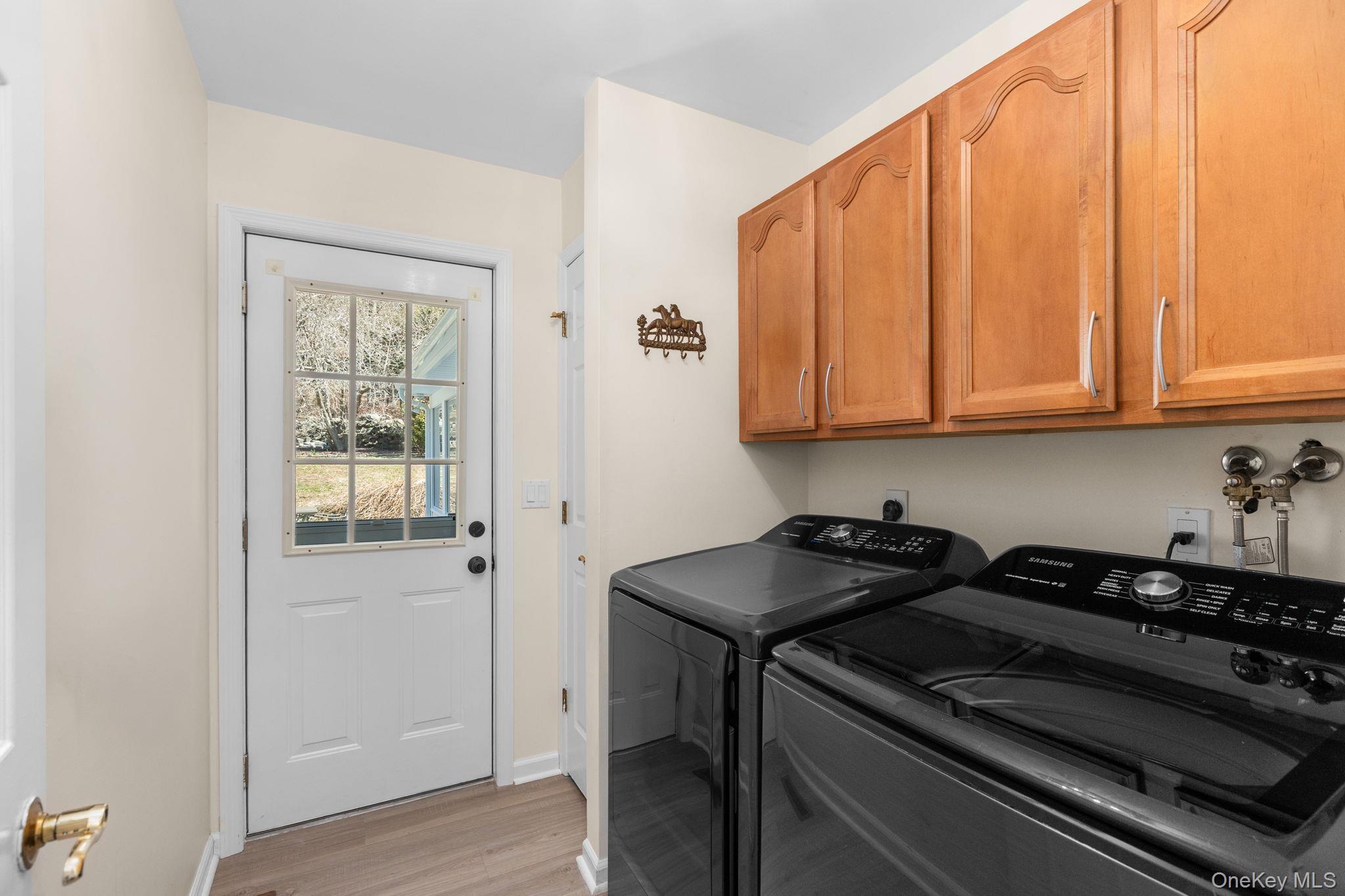 Single Family Indian Hill  Putnam County, NY 10509, MLS-983948-21