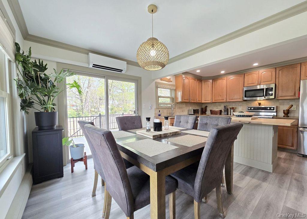 Single Family Ridgewood  Suffolk County, NY 11784, MLS-983954-11