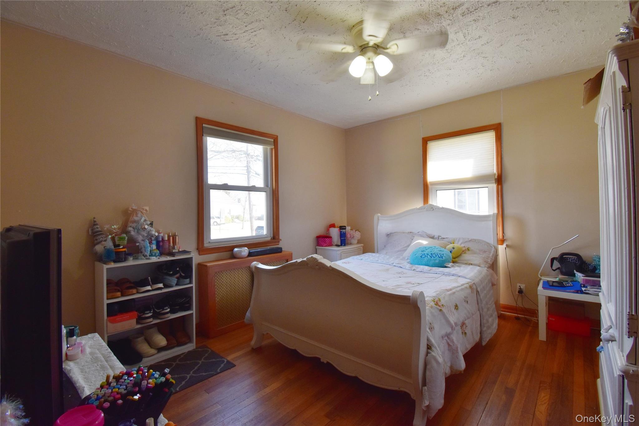 Single Family Sullivan  Nassau County, NY 11735, MLS-983969-16