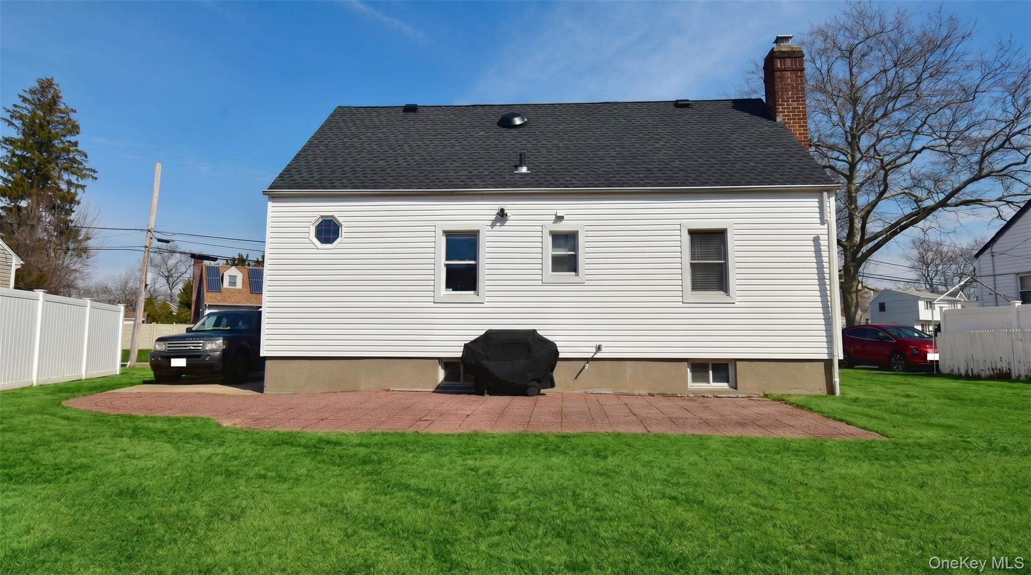 Single Family Sullivan  Nassau County, NY 11735, MLS-983969-19