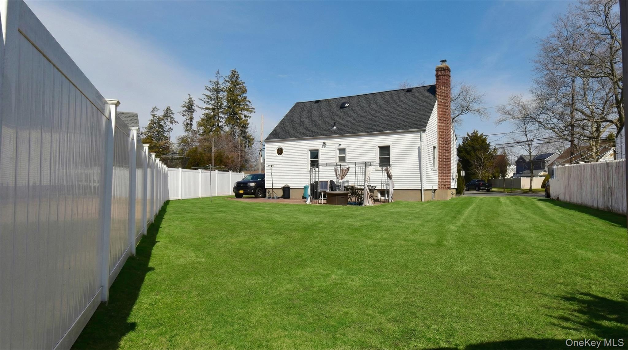 Single Family Sullivan  Nassau County, NY 11735, MLS-983969-20