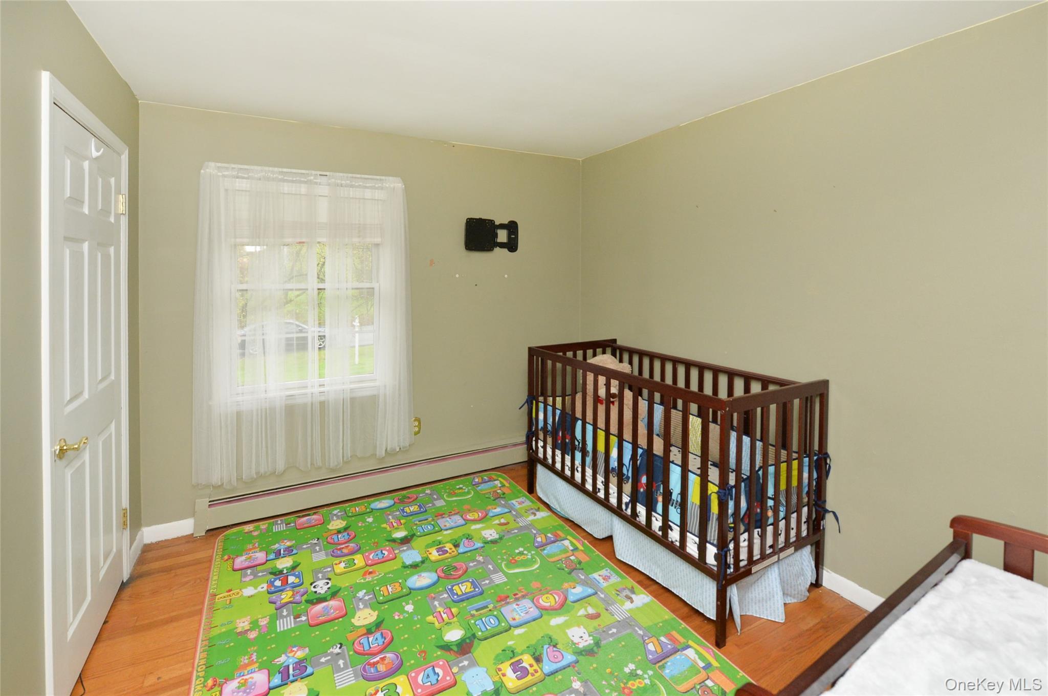 Single Family Lynmore Avenue Orange County, NY 12577, MLS-983976-10