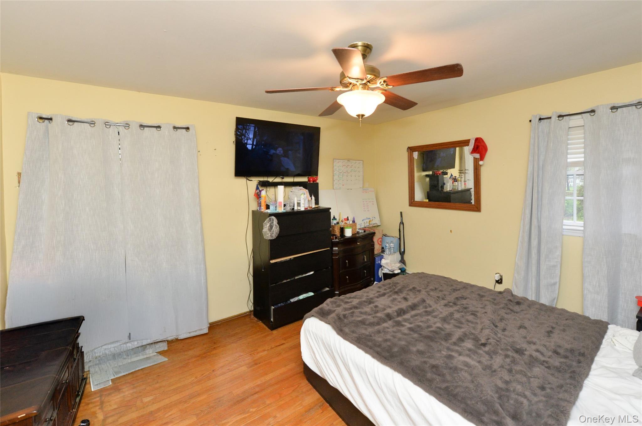 Single Family Lynmore Avenue Orange County, NY 12577, MLS-983976-12