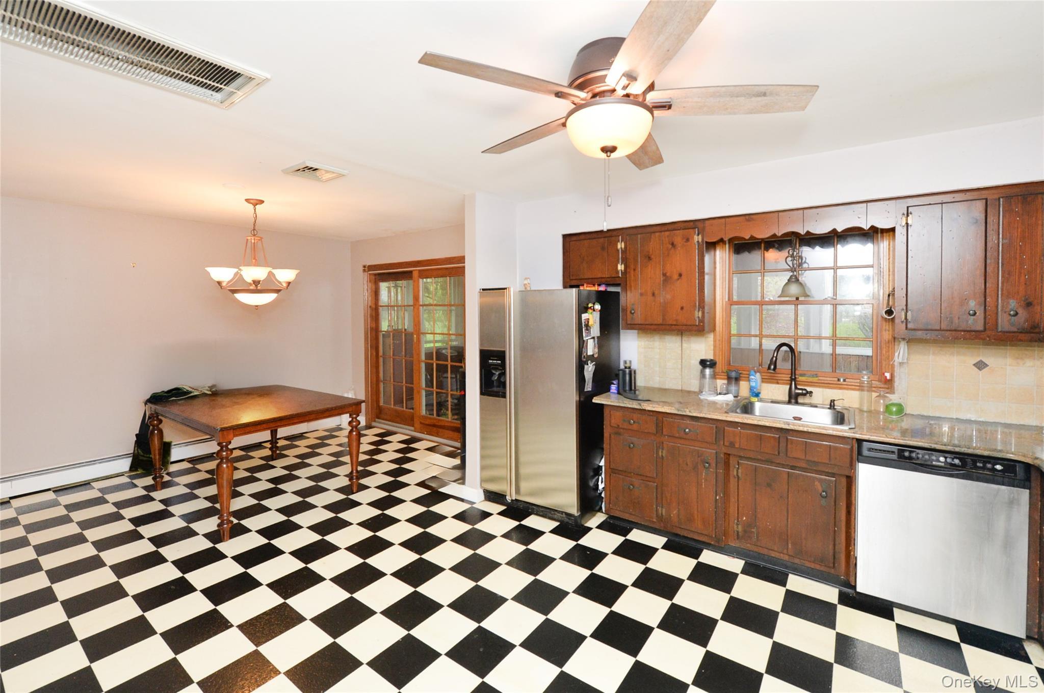 Single Family Lynmore Avenue Orange County, NY 12577, MLS-983976-7
