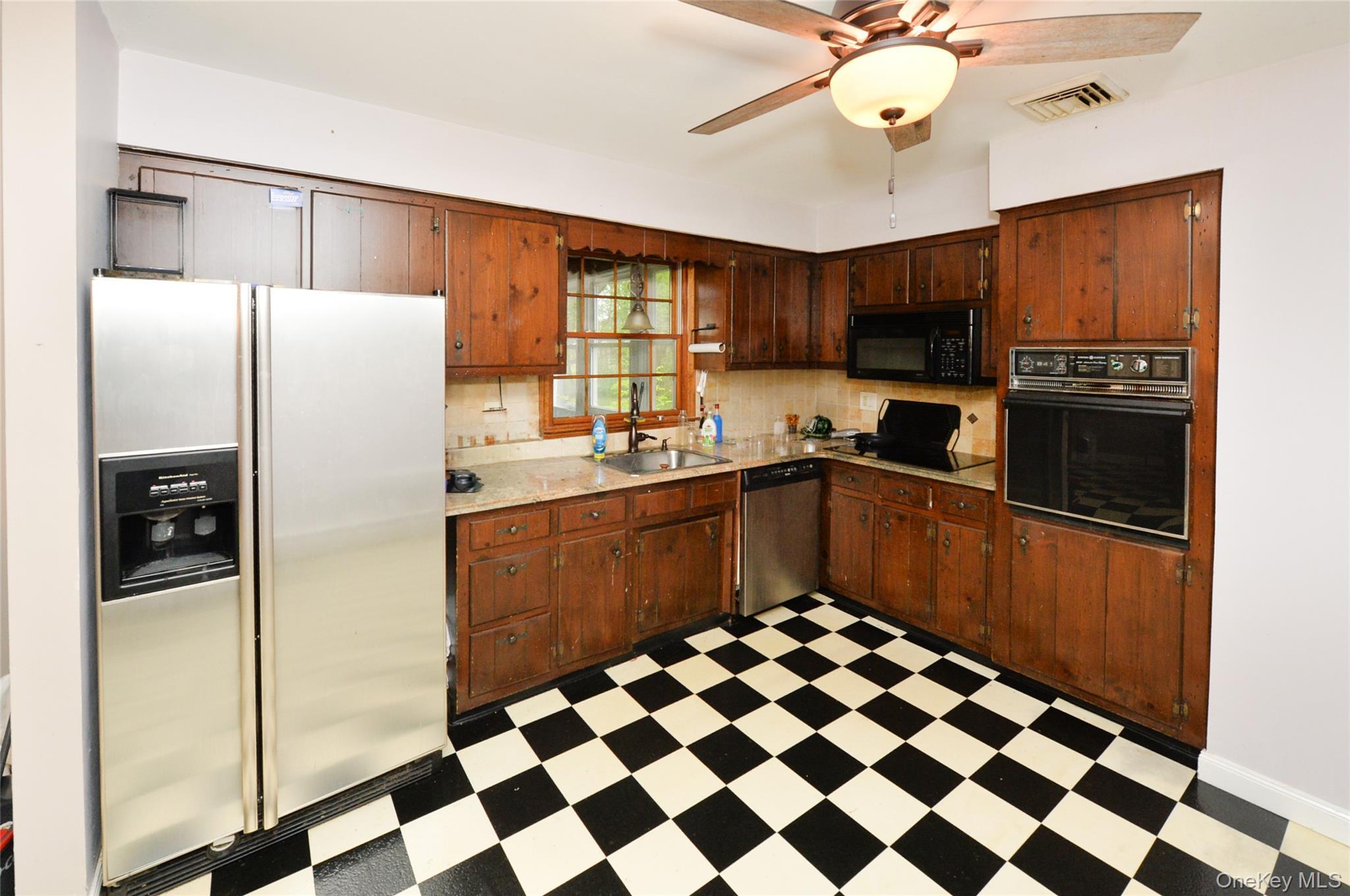 Single Family Lynmore Avenue Orange County, NY 12577, MLS-983976-9