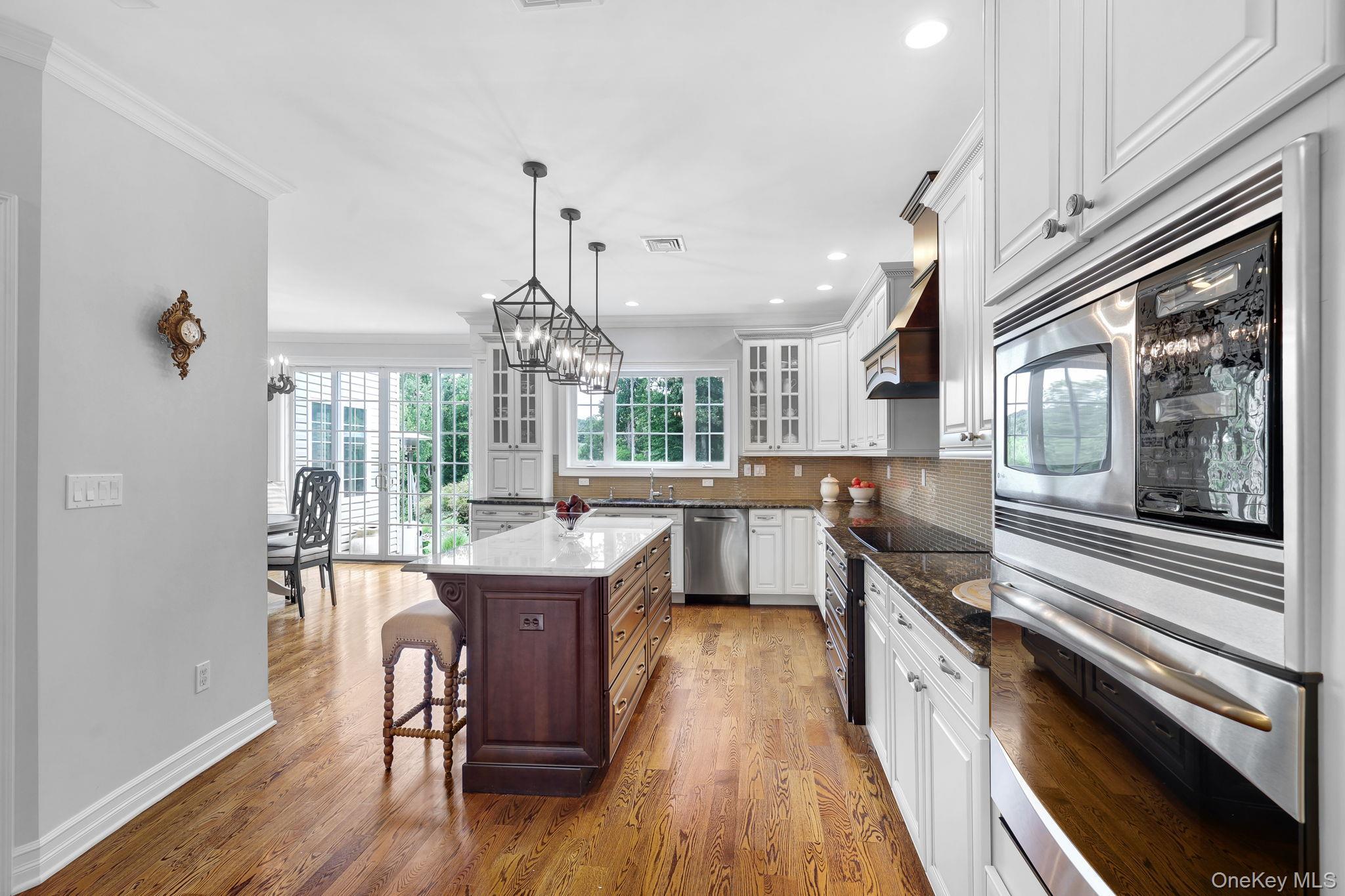 Single Family Greenwich Avenue Orange County, NY 10917, MLS-983984-10