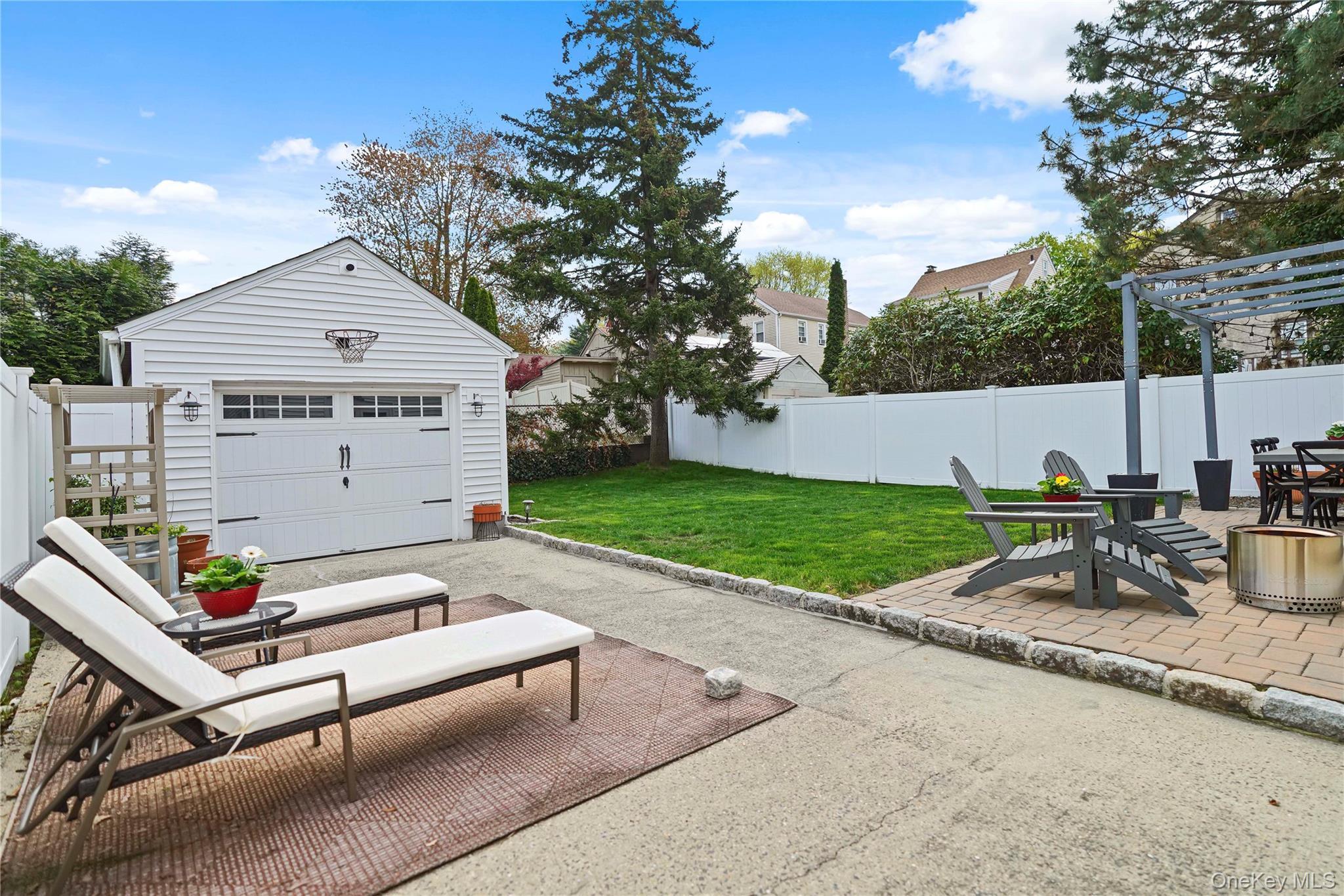 Single Family Westwood  Westchester County, NY 10801, MLS-983987-16