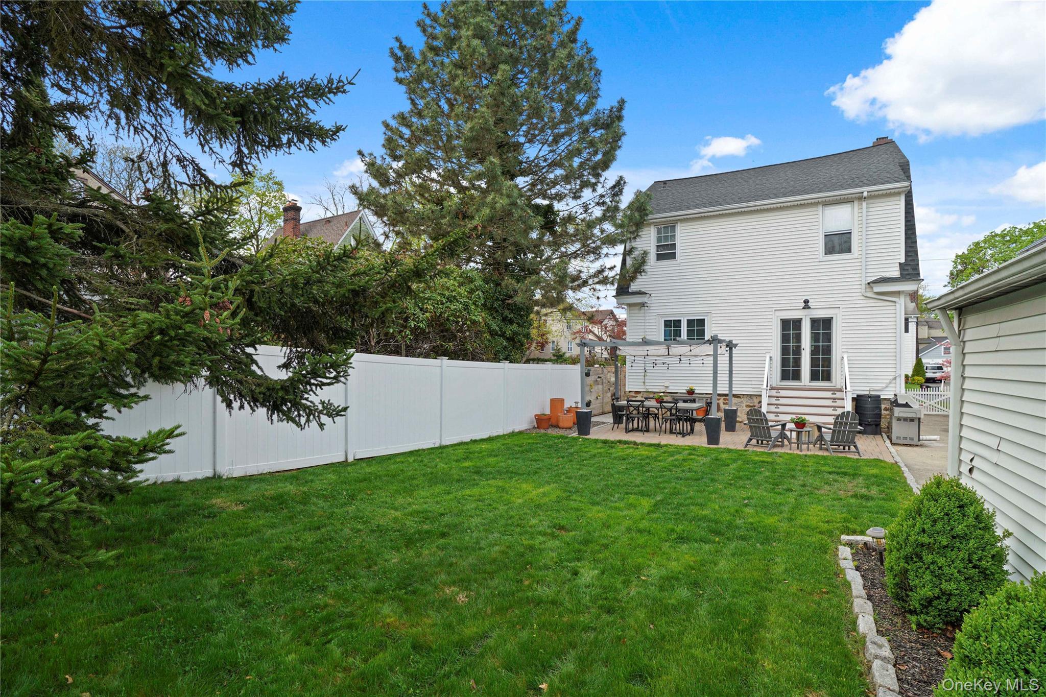 Single Family Westwood  Westchester County, NY 10801, MLS-983987-17