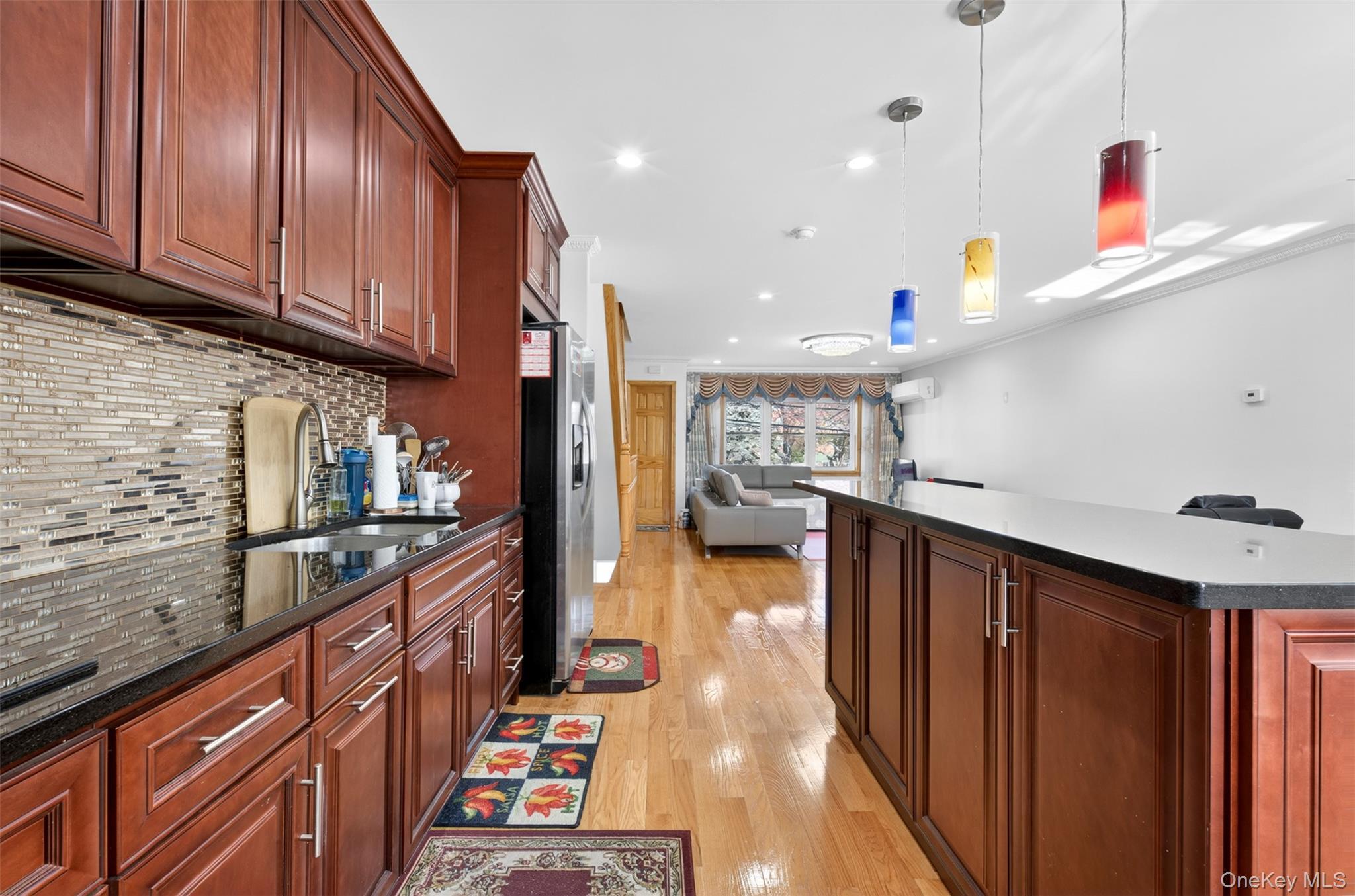 Single Family 68th Street Queens, NY 11377, MLS-983990-18