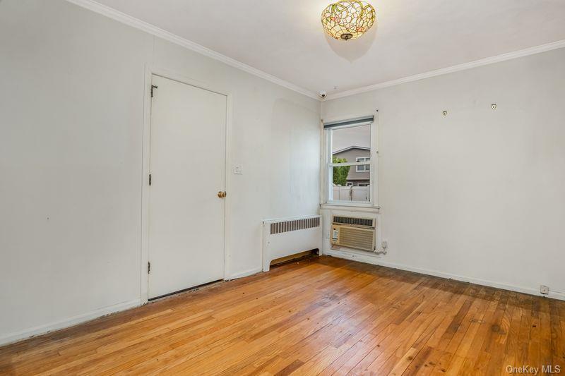 Single Family Hudson  Nassau County, NY 11783, MLS-983996-11