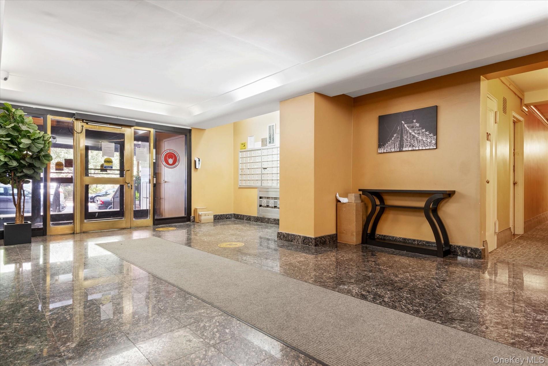 Coop 67th  Queens, NY 11375, MLS-984003-3