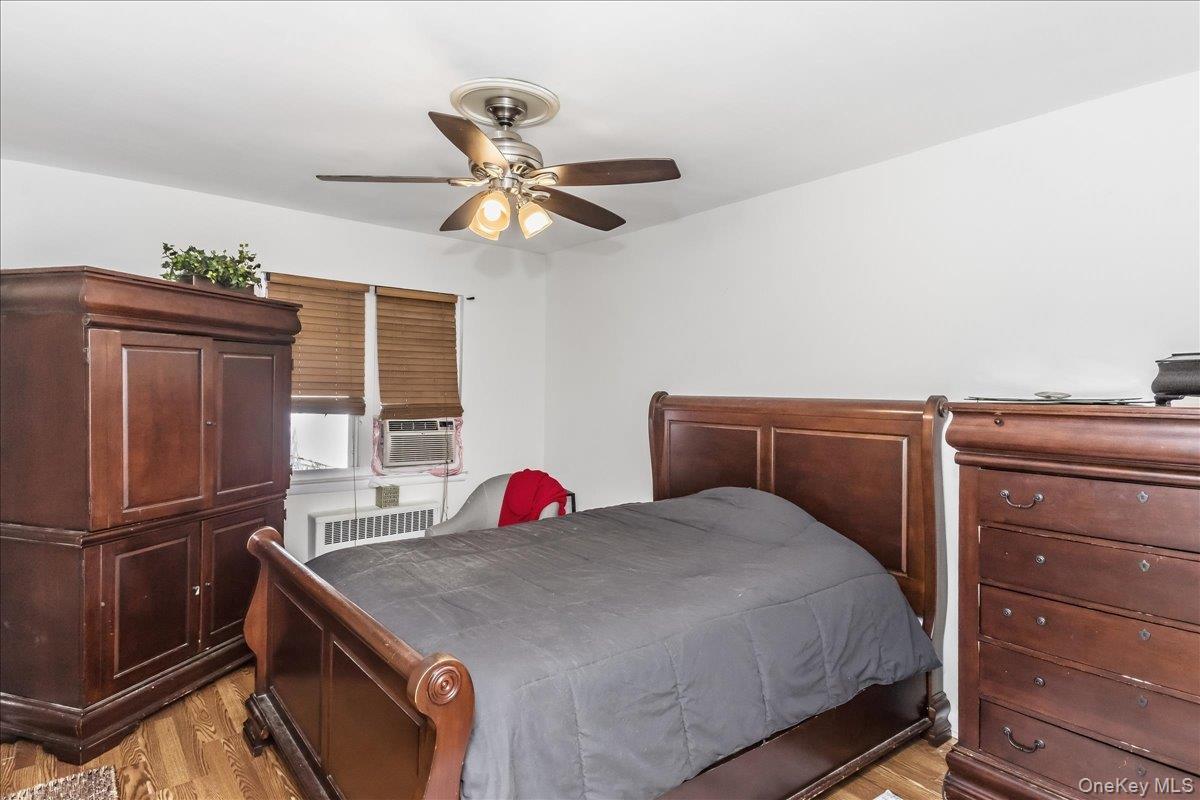 Single Family Cook Avenue Queens, NY 11379, MLS-984011-10