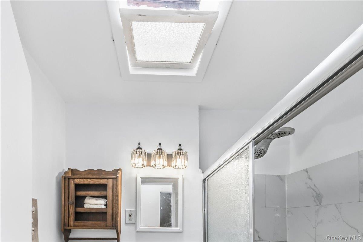 Single Family Cook Avenue Queens, NY 11379, MLS-984011-13
