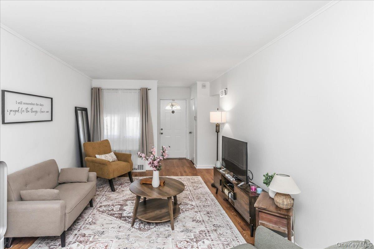 Single Family Cook Avenue Queens, NY 11379, MLS-984011-5