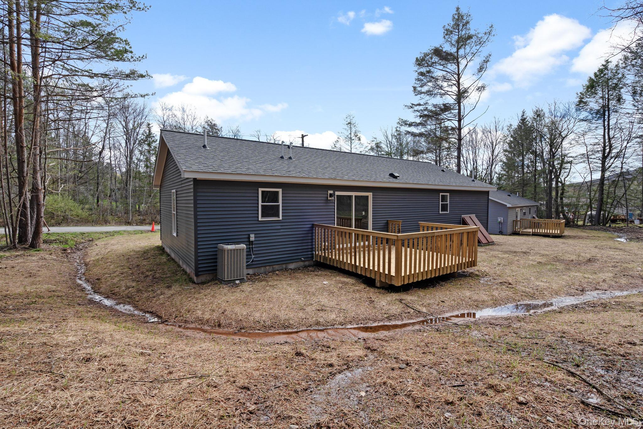 Single Family Pinehurst Drive E Sullivan County, NY 12754, MLS-984023-27