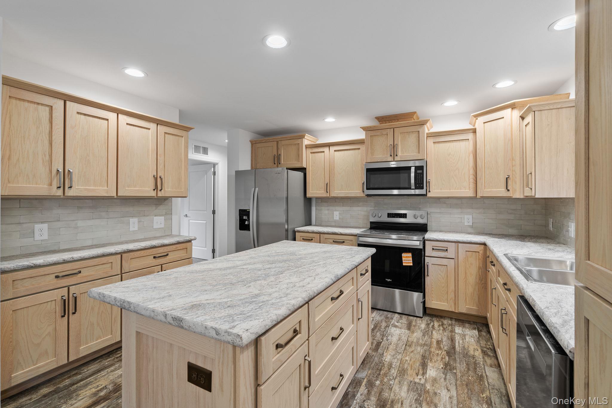 Single Family Pinehurst Drive W Sullivan County, NY 12754, MLS-984025-13