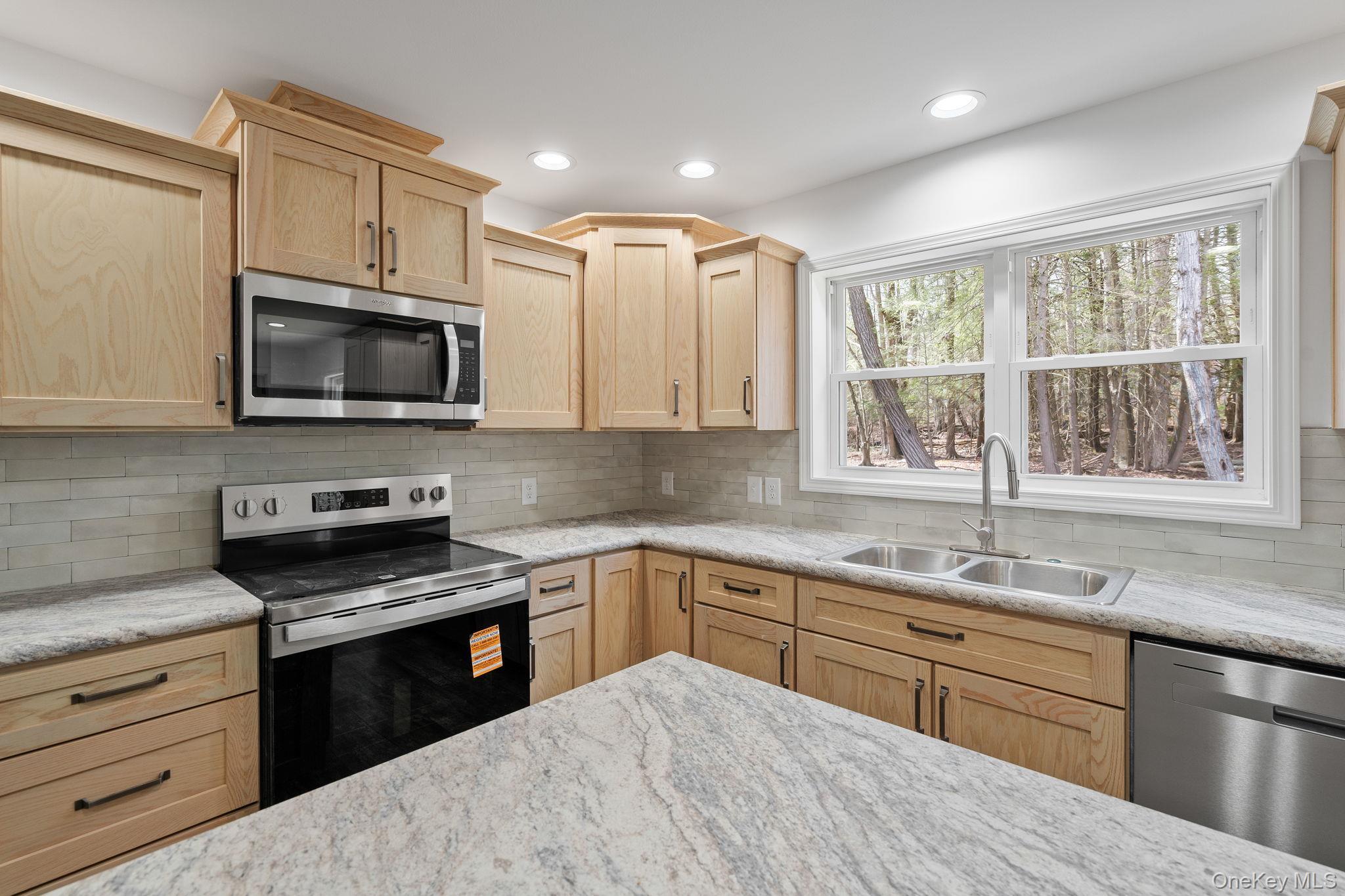 Single Family Pinehurst Drive W Sullivan County, NY 12754, MLS-984025-17