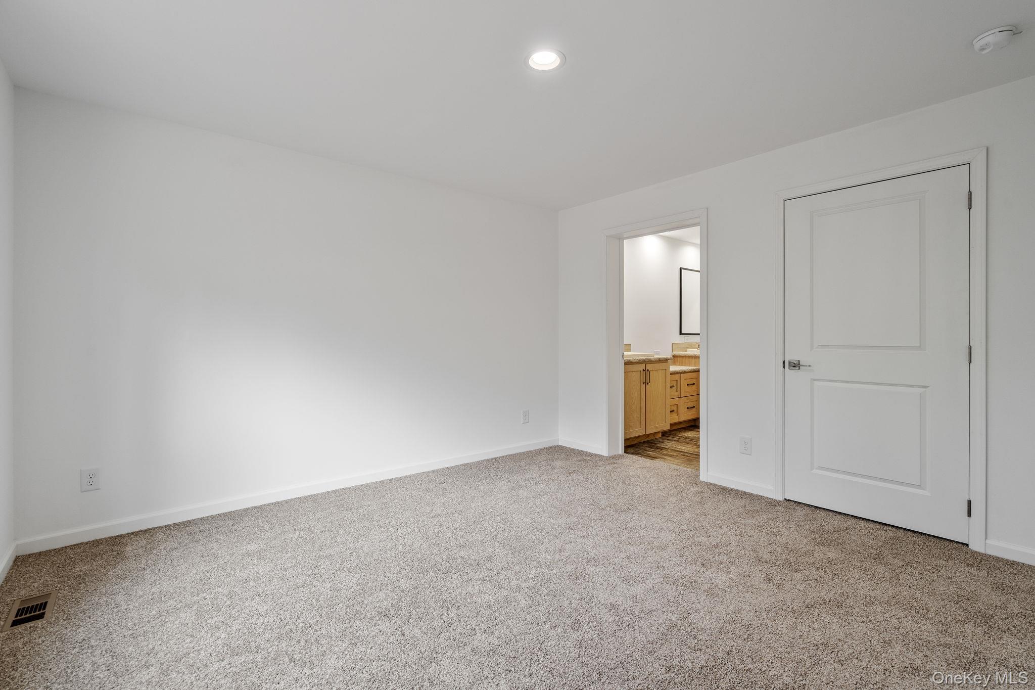 Single Family Pinehurst Drive W Sullivan County, NY 12754, MLS-984025-21