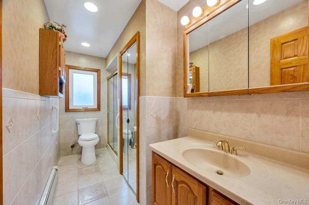 Single Family 6th  Suffolk County, NY 11780, MLS-984041-10