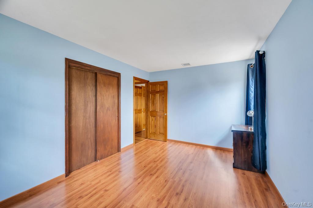 Single Family 6th  Suffolk County, NY 11780, MLS-984041-13