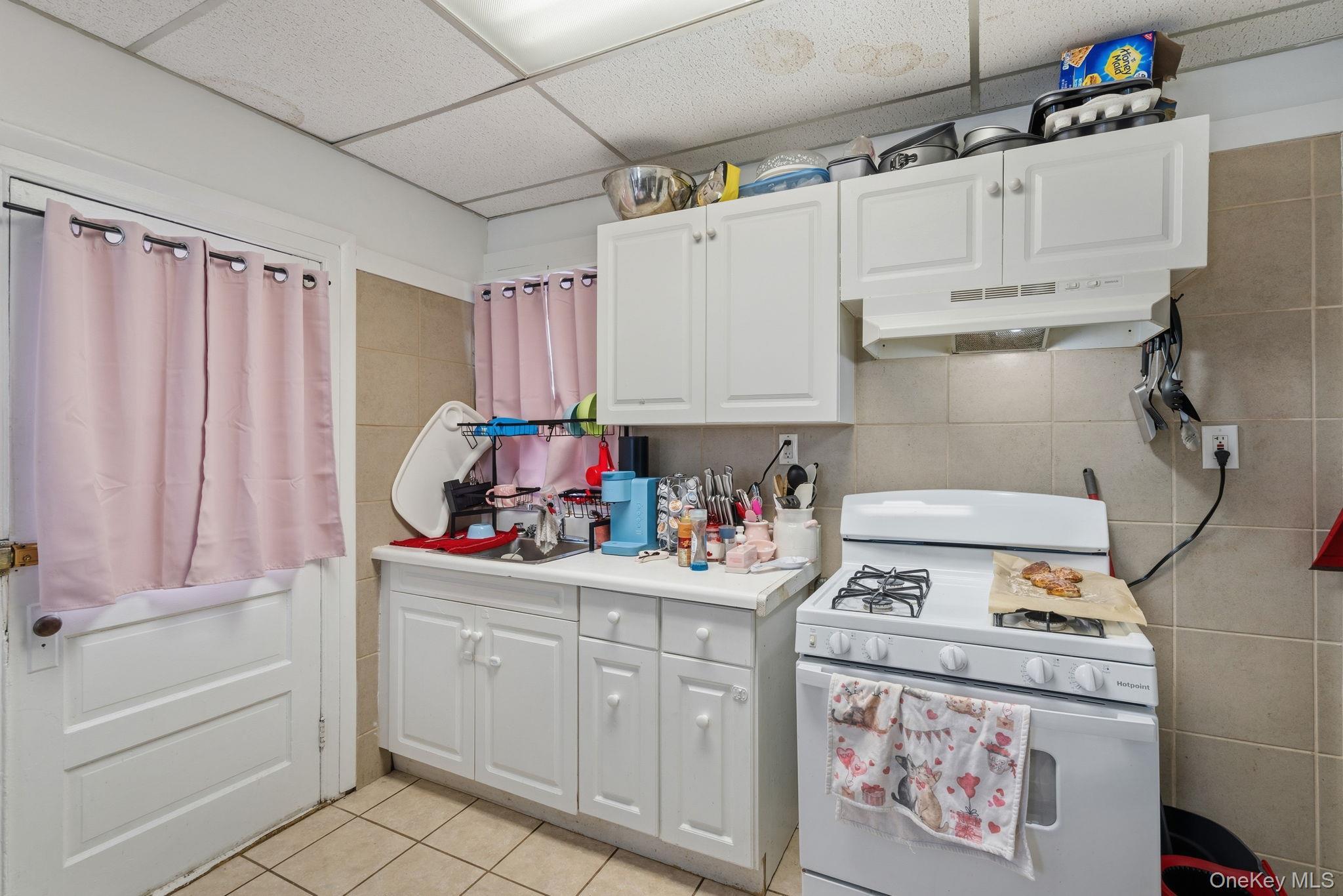 Single Family Salem Street  Ulster County, NY 12429, MLS-984047-4
