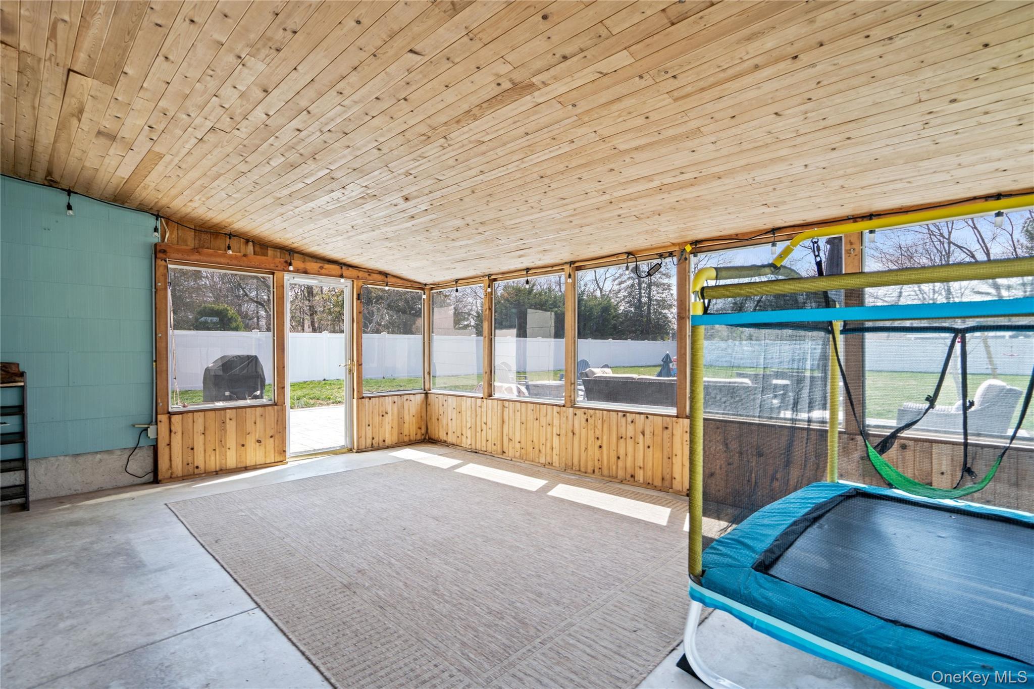 Single Family Bartley  Suffolk County, NY 11796, MLS-984052-23