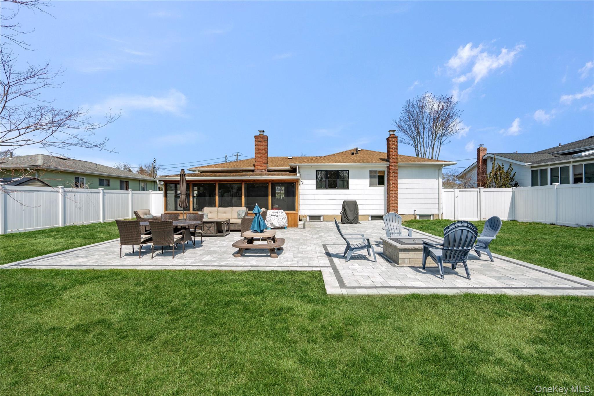 Single Family Bartley  Suffolk County, NY 11796, MLS-984052-26