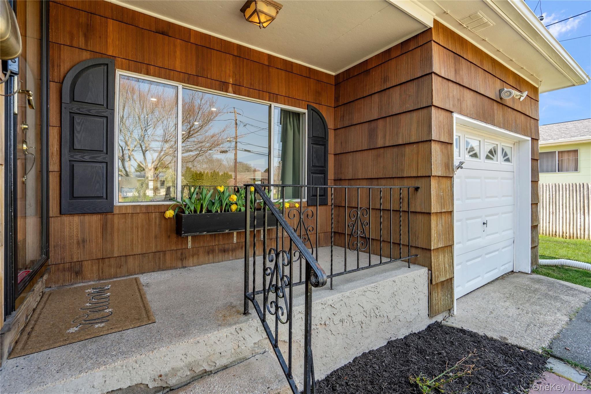 Single Family Bartley  Suffolk County, NY 11796, MLS-984052-3