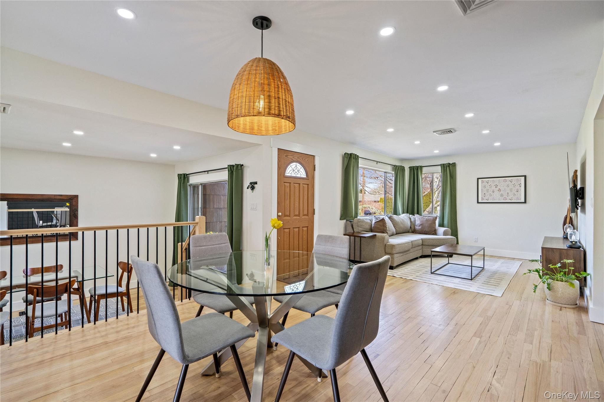 Single Family Bartley  Suffolk County, NY 11796, MLS-984052-9