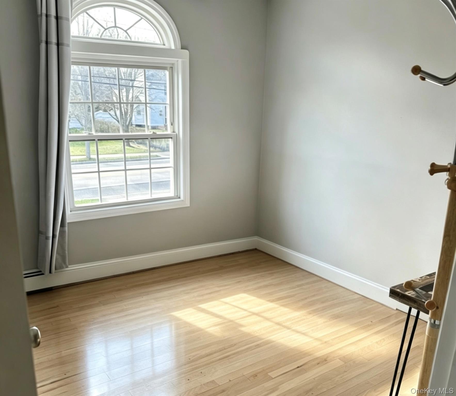 Single Family Bayport  Suffolk County, NY 11705, MLS-984058-10