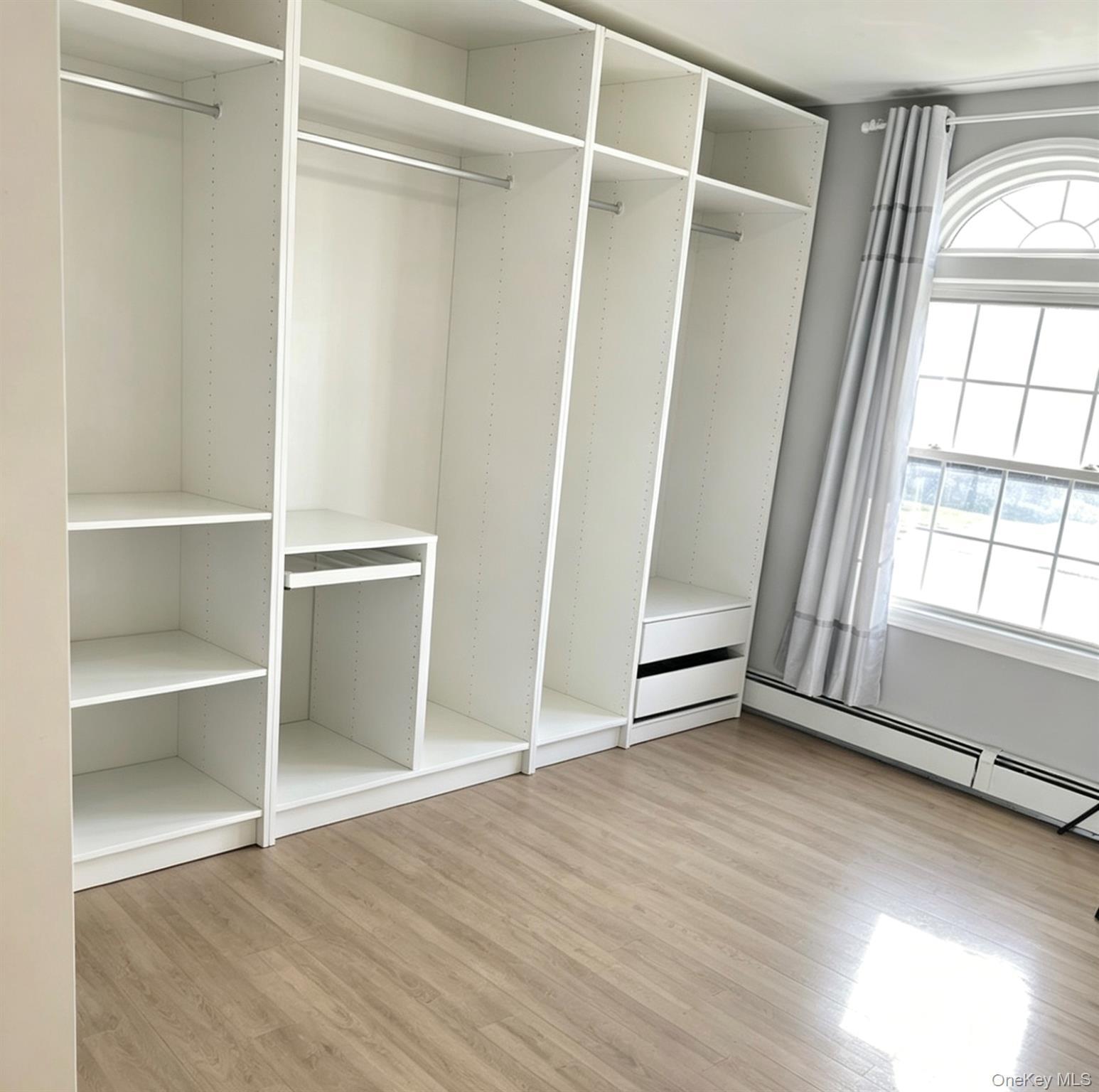 Single Family Bayport  Suffolk County, NY 11705, MLS-984058-11
